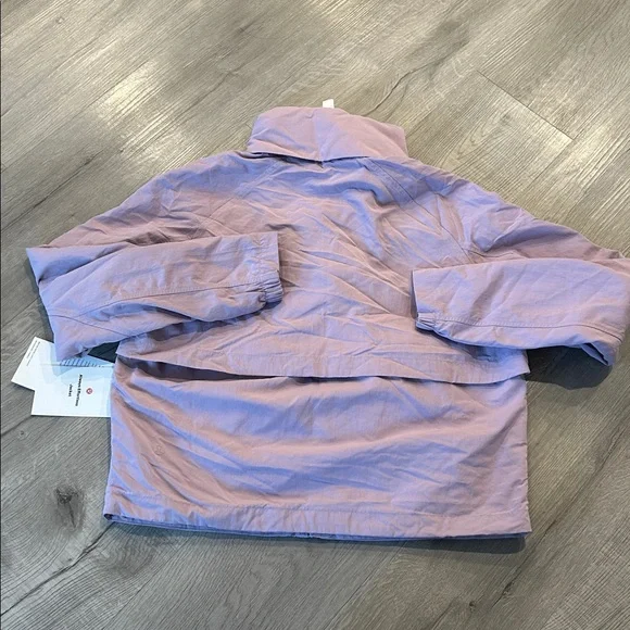 Lululemon Always Effortless Jacket
Dusty Rose - Picture 8 of 15